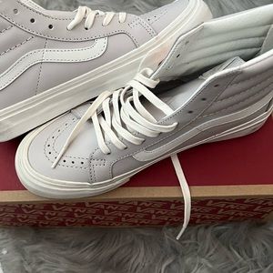 Vans Leather SK8-HI Slim Zip Shoes
